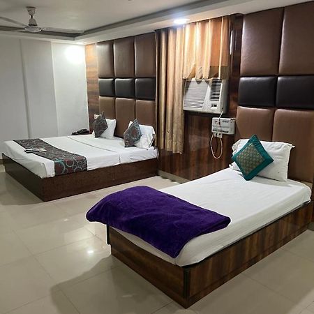 Hotel Le Mount Near Igi Airport Neu-Delhi Exterior foto