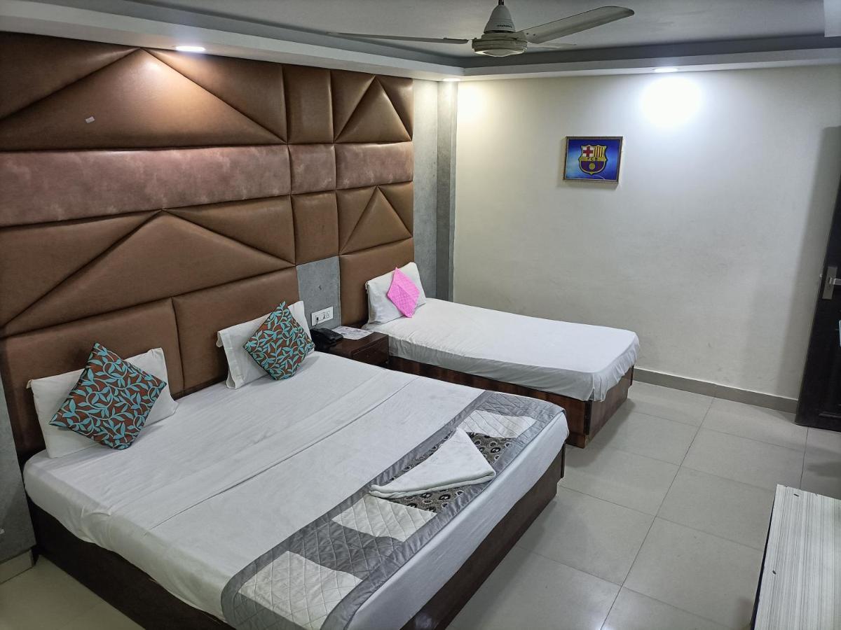 Hotel Le Mount Near Igi Airport Neu-Delhi Exterior foto